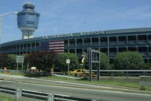 airport car service to laguardia from long island